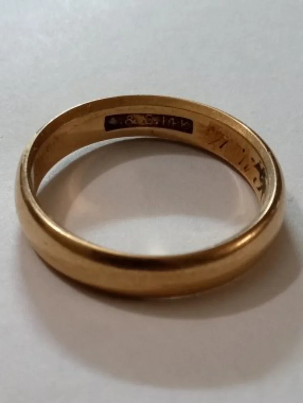 J.R. Wood & Sons Gold Vintage Victorian Wedding Band @ Early 1870's - Size: 9